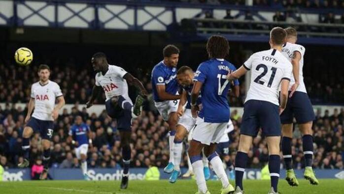  昂热主场惨败陷入降级区边缘  