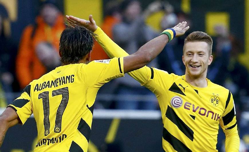  沙尔克04新援首秀破门，惊艳表现点燃球迷热情